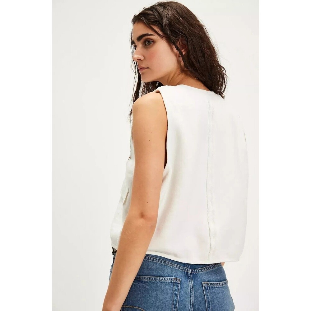 Free People Wonderstruck Vest Blouse Top Floral Crochet Lace Tie Ivory M 279557 - Picture 4 of 8